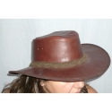 Australský klobouk kožený červený